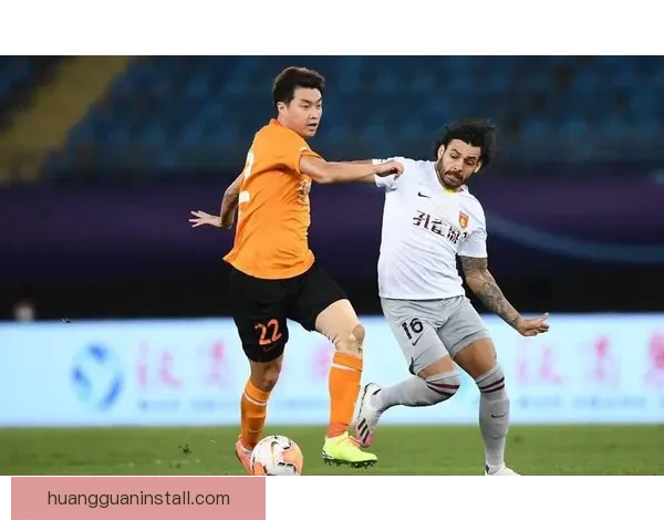 格纳布里模仿戈雷茨卡搞笑举动引发球迷热议成新热点